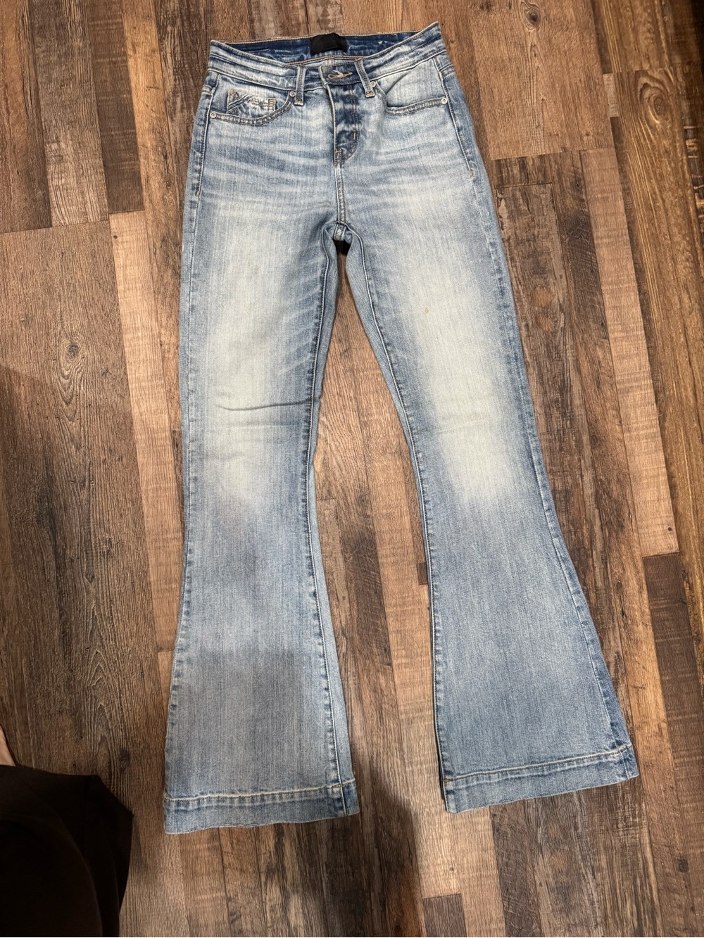 Buckle Black Light Wash Women's Flared Jeans